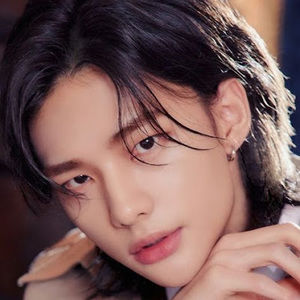 Meet your Posher, Hyunie